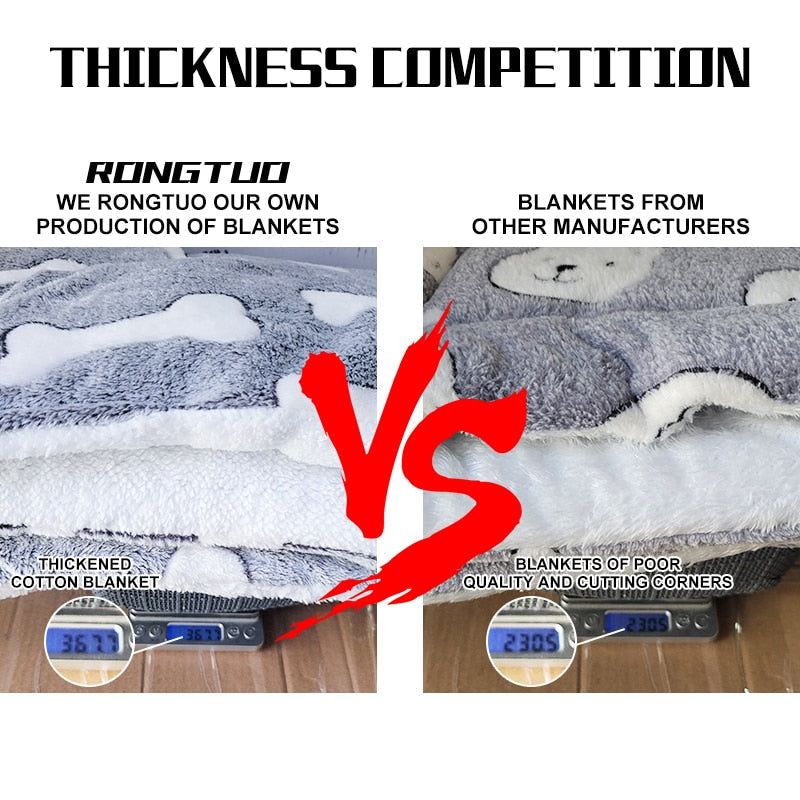 Comparison of thickness between Rongtuo blankets and those from other manufacturers, with digital measurements shown.